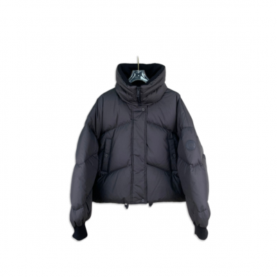 HERMES SHORT DOWN JACKET H3H0157DA02 HERMES SHORT DOWN JACKET H3H0157DA02